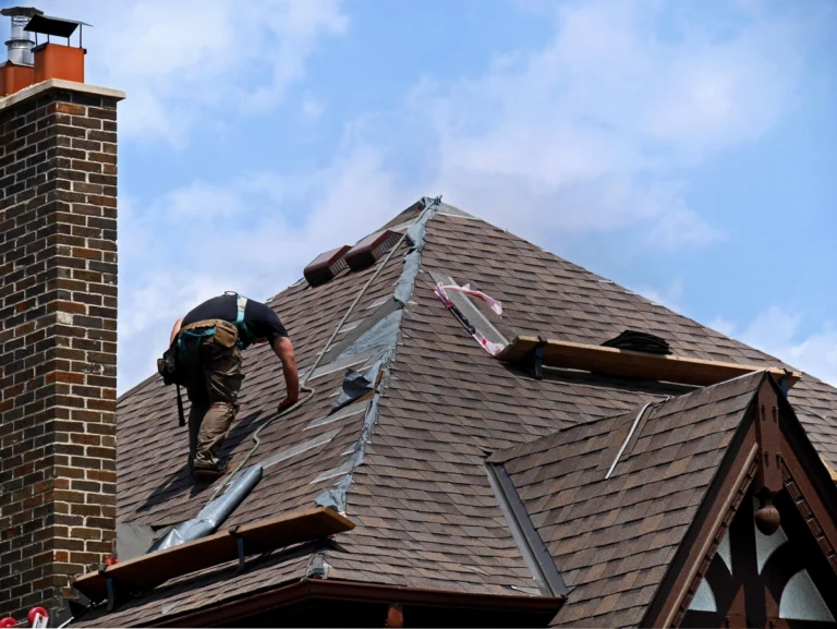 How to Repair Wind Damage to Roof (Homeowner’s Guide)